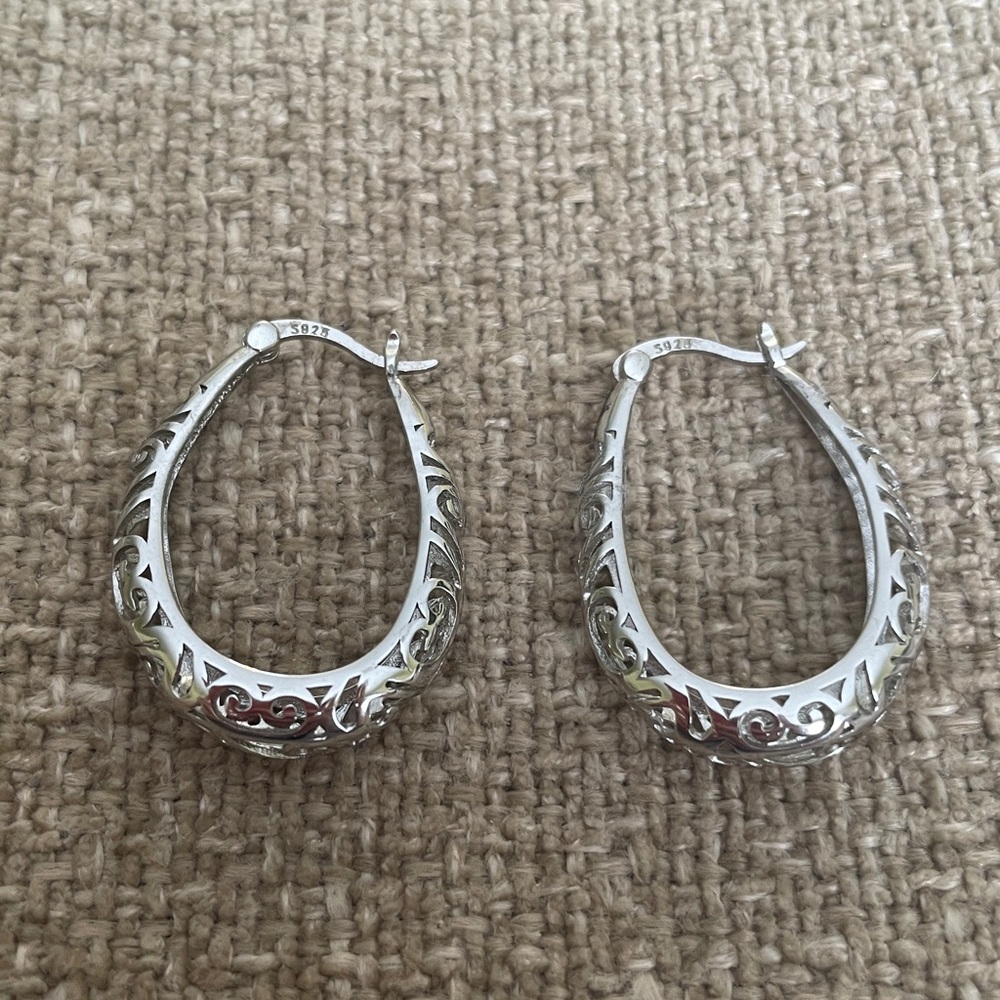 Sterling Silver Cutout Filigree-Style Earrings - Picture 3 of 8